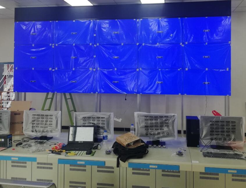 液晶顯示單元